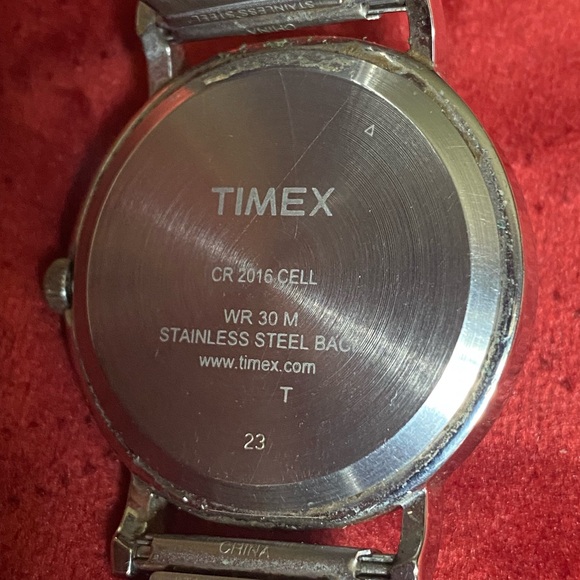Vintage Timex Men’s Watch - Picture 12 of 13